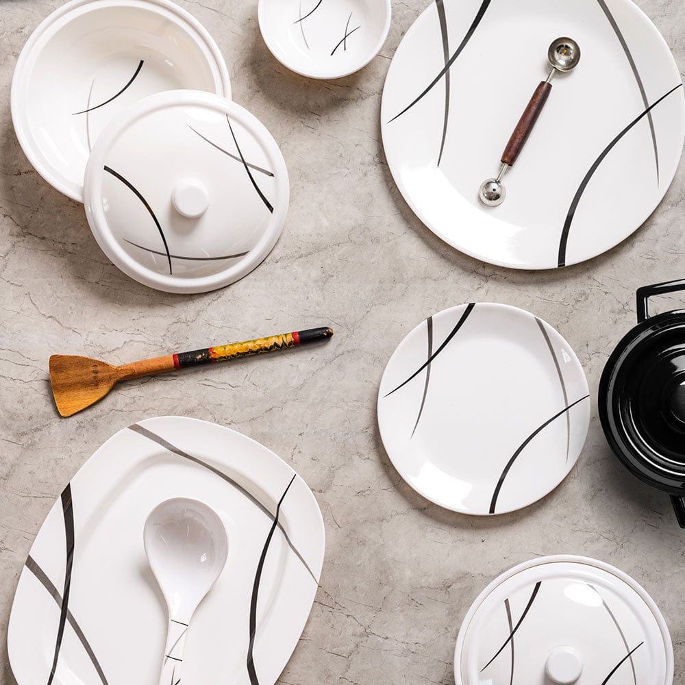 Cup Plate Strokes 32-Piece Round Dinner Set