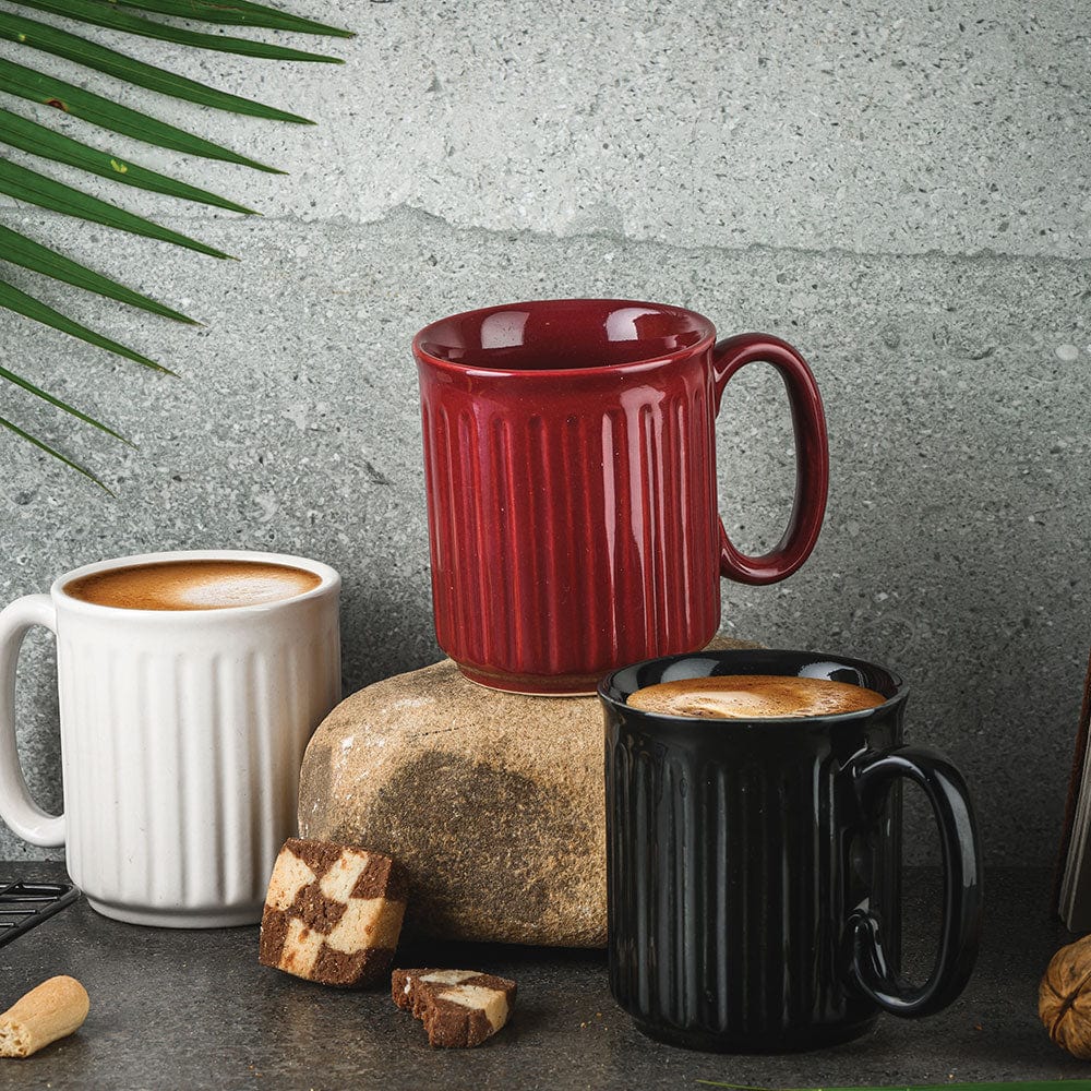Cup Plate Set of 2 / Maroon Fiesta Ceramic Mug - Elegant Drinkware for Every Occasion